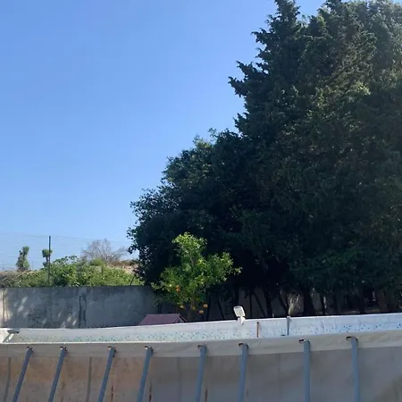 דירה 14 *
